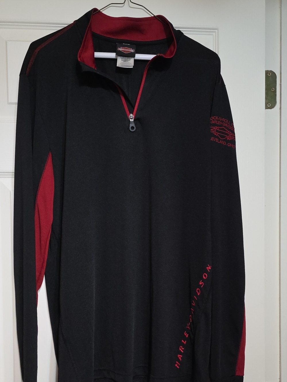 Harley-Davidson Men’s Black and Red Zip Pullover